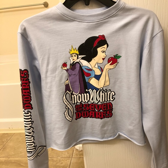 Full sleeve top - Picture 1 of 4